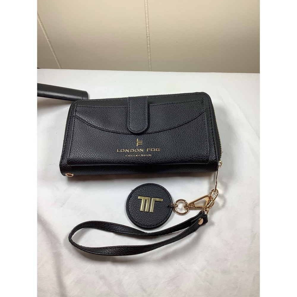 London Fog Black Pebble Zip Around Wristlet‎ Wallet Front Flap Charm